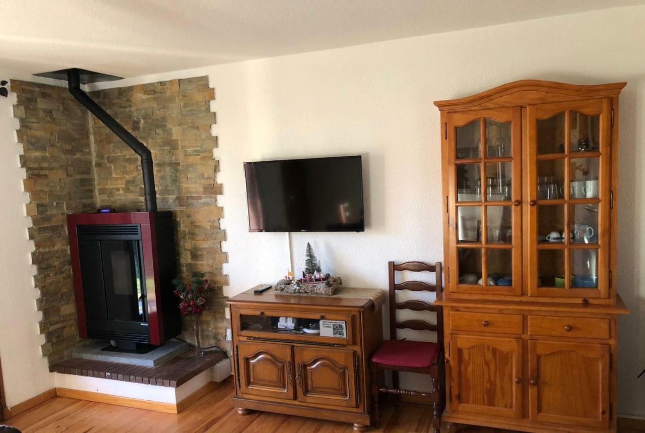 Appartement A La Montagne Palau-de-Cerdagne Buitenkant foto